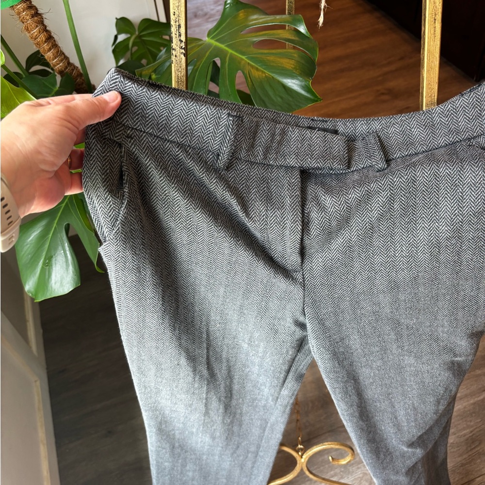 Simply Vera Gray Herringbone Dress Pants